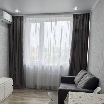 Сдается 1-комнатная квартира, 45 м²