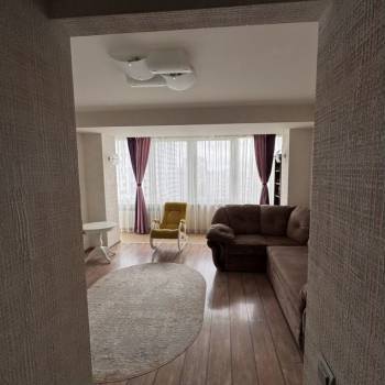Продается 2-х комнатная квартира, 56,8 м²
