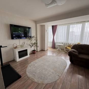 Продается 2-х комнатная квартира, 56,8 м²