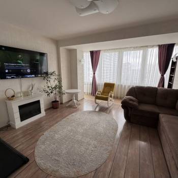 Продается 2-х комнатная квартира, 56,8 м²