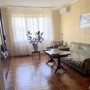 Продается 3-х комнатная квартира, 64 м²