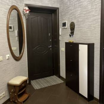 Сдается 1-комнатная квартира, 53 м²