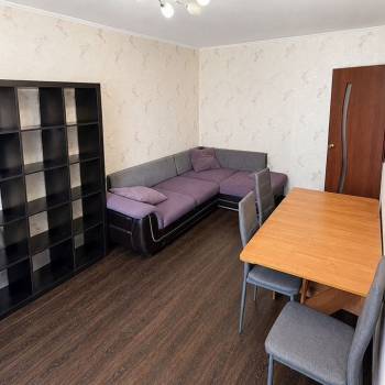 Продается 3-х комнатная квартира, 63 м²