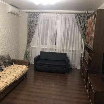 Сдается Многокомнатная квартира, 68 м²