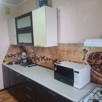 Сдается 1-комнатная квартира, 43 м²