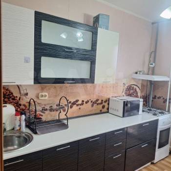 Сдается 1-комнатная квартира, 43 м²