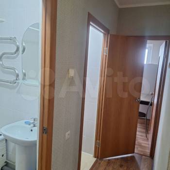 Сдается 1-комнатная квартира, 43 м²