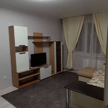 Сдается 1-комнатная квартира, 37 м²