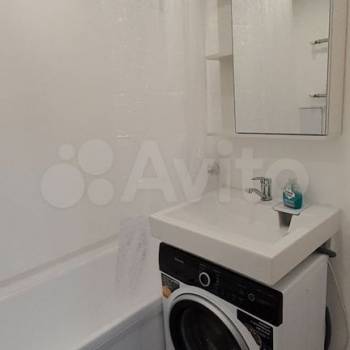 Сдается 1-комнатная квартира, 37 м²
