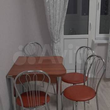 Сдается 1-комнатная квартира, 37 м²