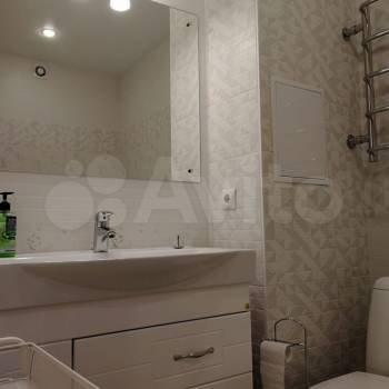 Сдается 1-комнатная квартира, 39 м²
