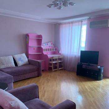 Сдается Многокомнатная квартира, 79,6 м²