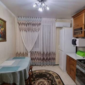 Сдается Многокомнатная квартира, 88 м²