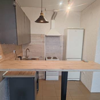 Сдается 2-х комнатная квартира, 42 м²