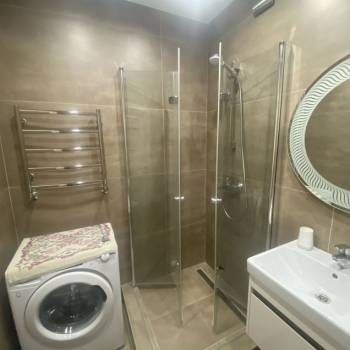 Продается 1-комнатная квартира, 43 м²