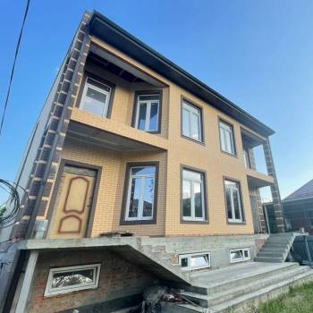 Продается Дом, 580 м²