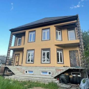 Продается Дом, 580 м²
