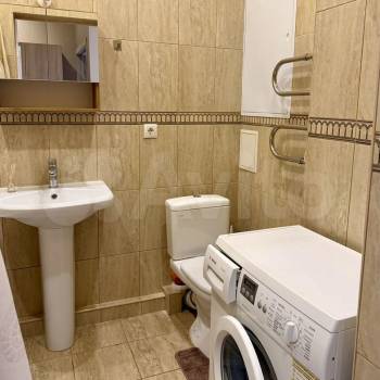Сдается 1-комнатная квартира, 41,3 м²
