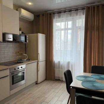 Сдается 1-комнатная квартира, 41,3 м²