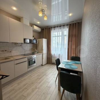 Сдается 1-комнатная квартира, 41,3 м²