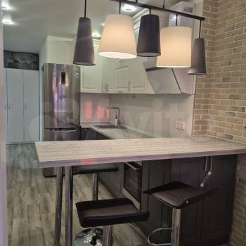 Продается 1-комнатная квартира, 57 м²