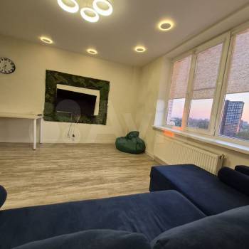 Продается 1-комнатная квартира, 57 м²