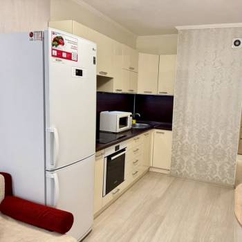 Сдается 1-комнатная квартира, 44 м²