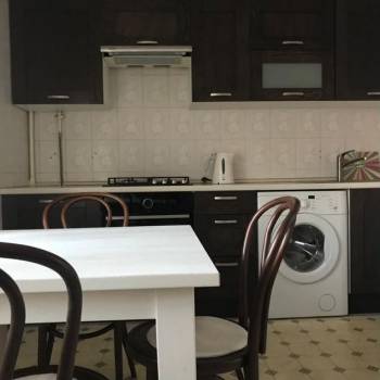 Сдается 2-х комнатная квартира, 75 м²