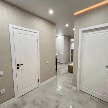 Продается 1-комнатная квартира, 40 м²