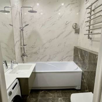 Продается Многокомнатная квартира, 109 м²