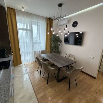 Продается Многокомнатная квартира, 109 м²