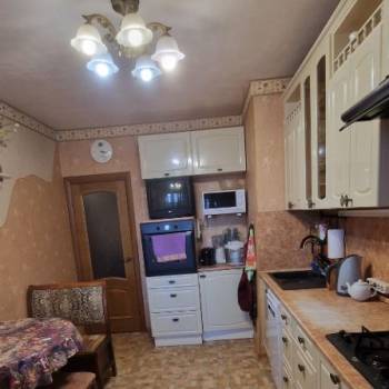 Сдается Многокомнатная квартира, 84 м²