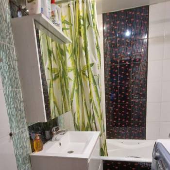 Сдается Многокомнатная квартира, 84 м²
