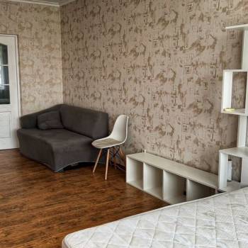 Сдается 1-комнатная квартира, 47 м²