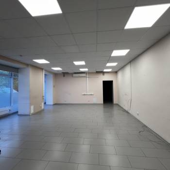 Сдается Нежилое помещение, 258 м²
