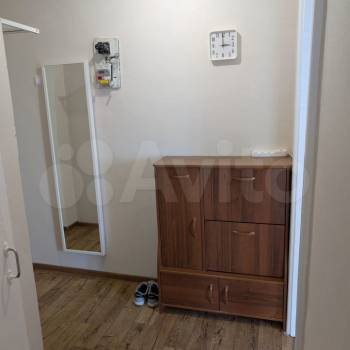 Продается 1-комнатная квартира, 32 м²