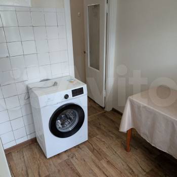 Продается 1-комнатная квартира, 32 м²