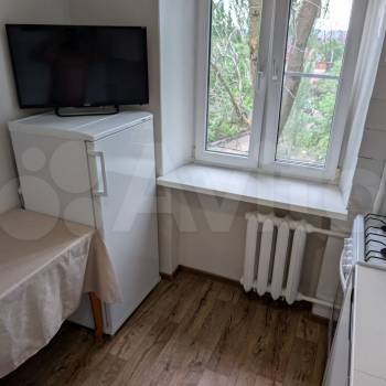 Продается 1-комнатная квартира, 32 м²