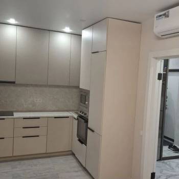 Сдается 1-комнатная квартира, 45 м²