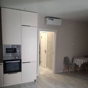 Сдается 1-комнатная квартира, 45 м²
