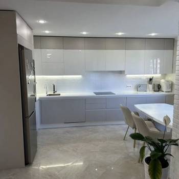 Продается 3-х комнатная квартира, 100 м²