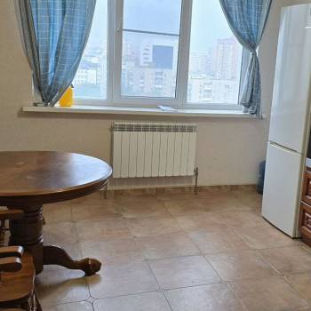 Сдается Многокомнатная квартира, 104 м²