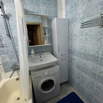 Сдается Многокомнатная квартира, 65 м²