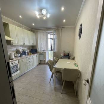 Продается 3-х комнатная квартира, 75 м²