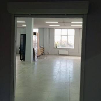 Сдается Нежилое помещение, 150 м²
