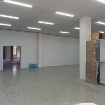 Сдается Нежилое помещение, 150 м²