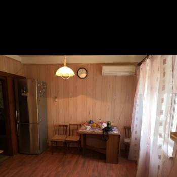 Продается Многокомнатная квартира, 62 м²
