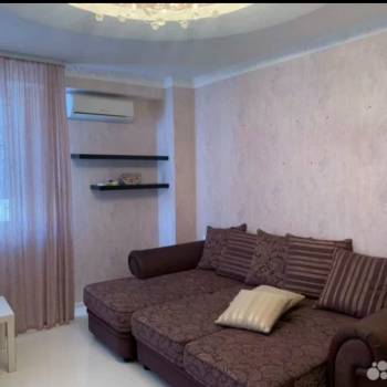 Сдается 1-комнатная квартира, 44 м²