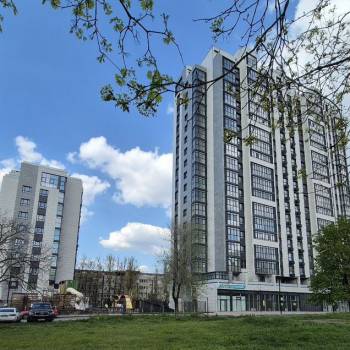 Продается 1-комнатная квартира, 47 м²