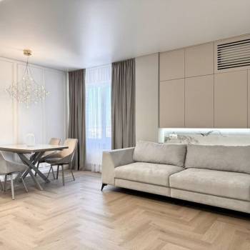 Продается Многокомнатная квартира, 81 м²